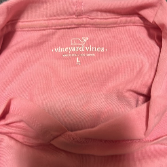 Vinyard vines pink tshirt hoodie - Picture 3 of 3